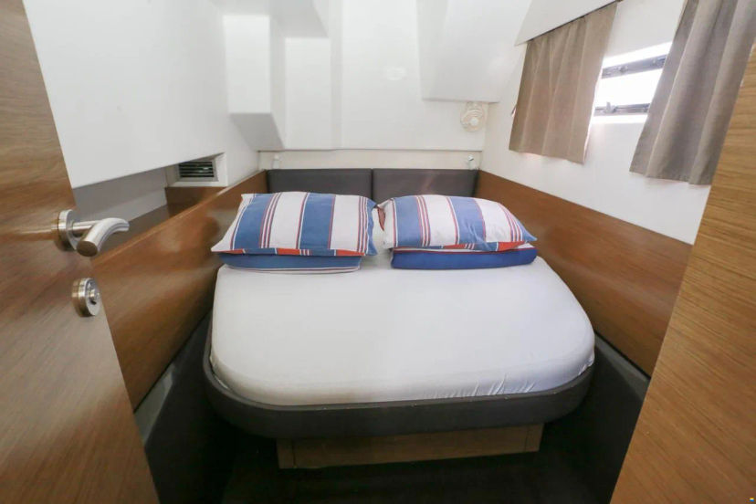 Fountaine Pajot 37 Dream Star