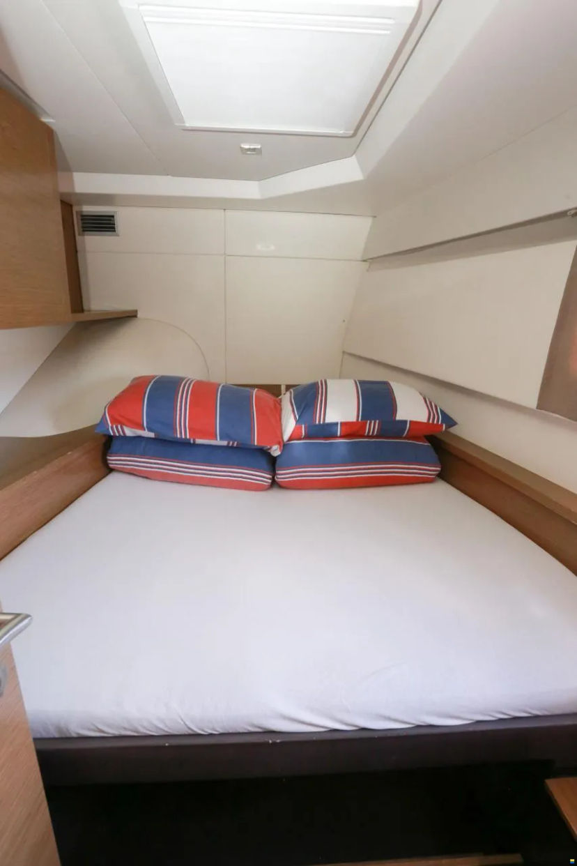 Fountaine Pajot 37 Dream Star