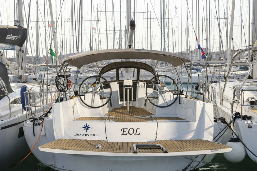 Jeanneau 38 Eol