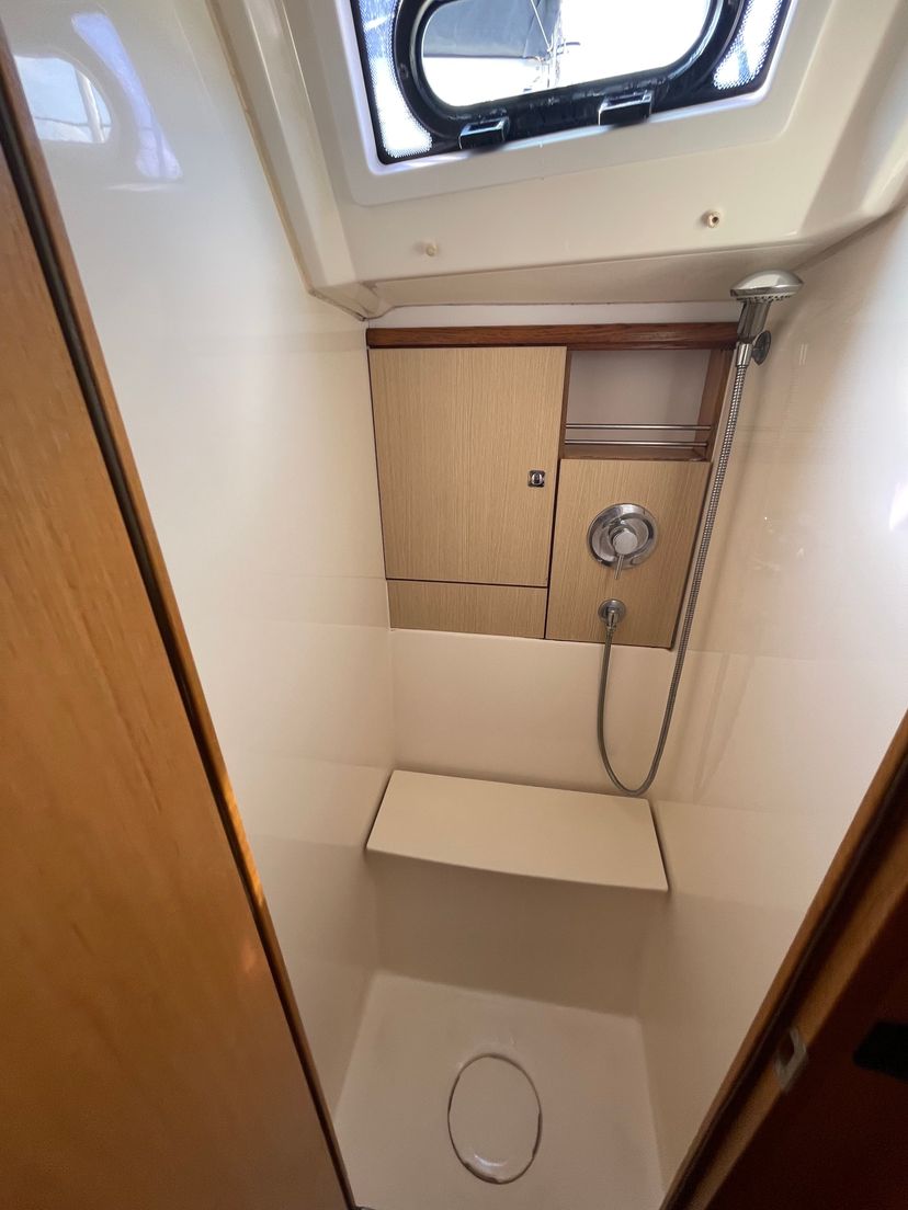 Bavaria Yachtbau 46 Rozerina