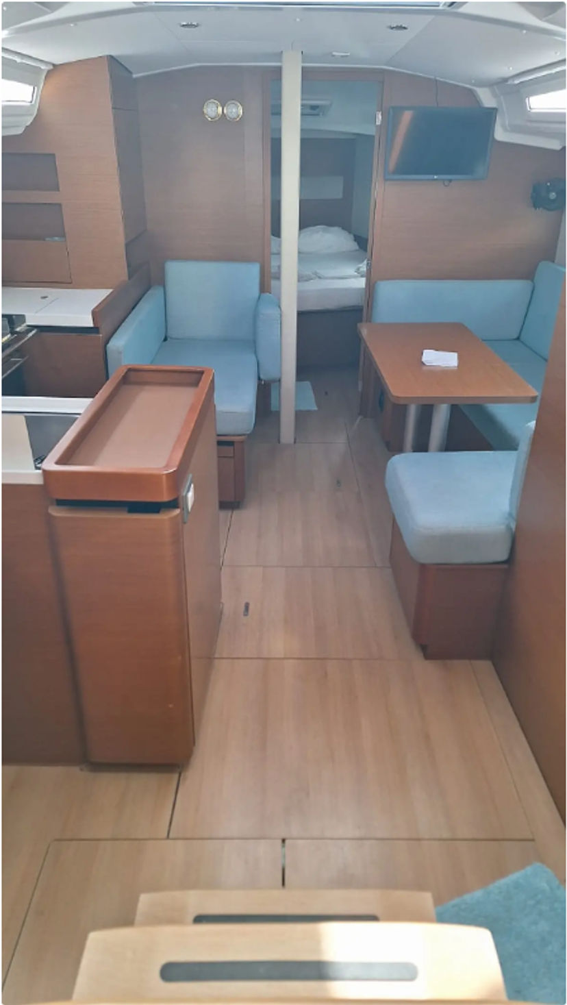 Jeanneau 410 Iliada