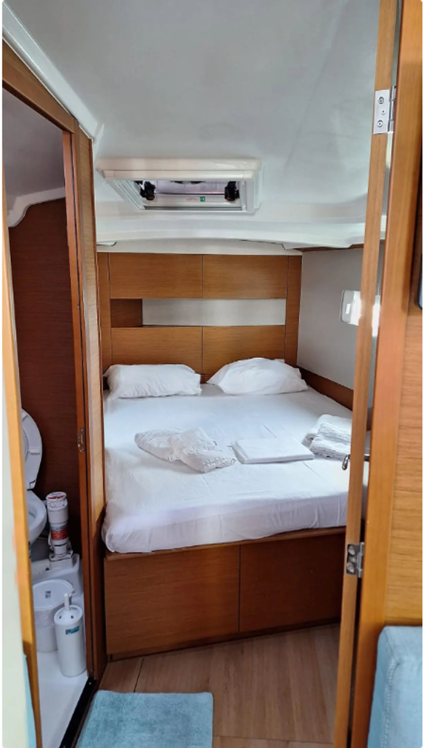 Jeanneau 410 Iliada