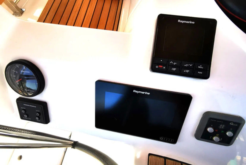 Dufour Yachts 46 Mega