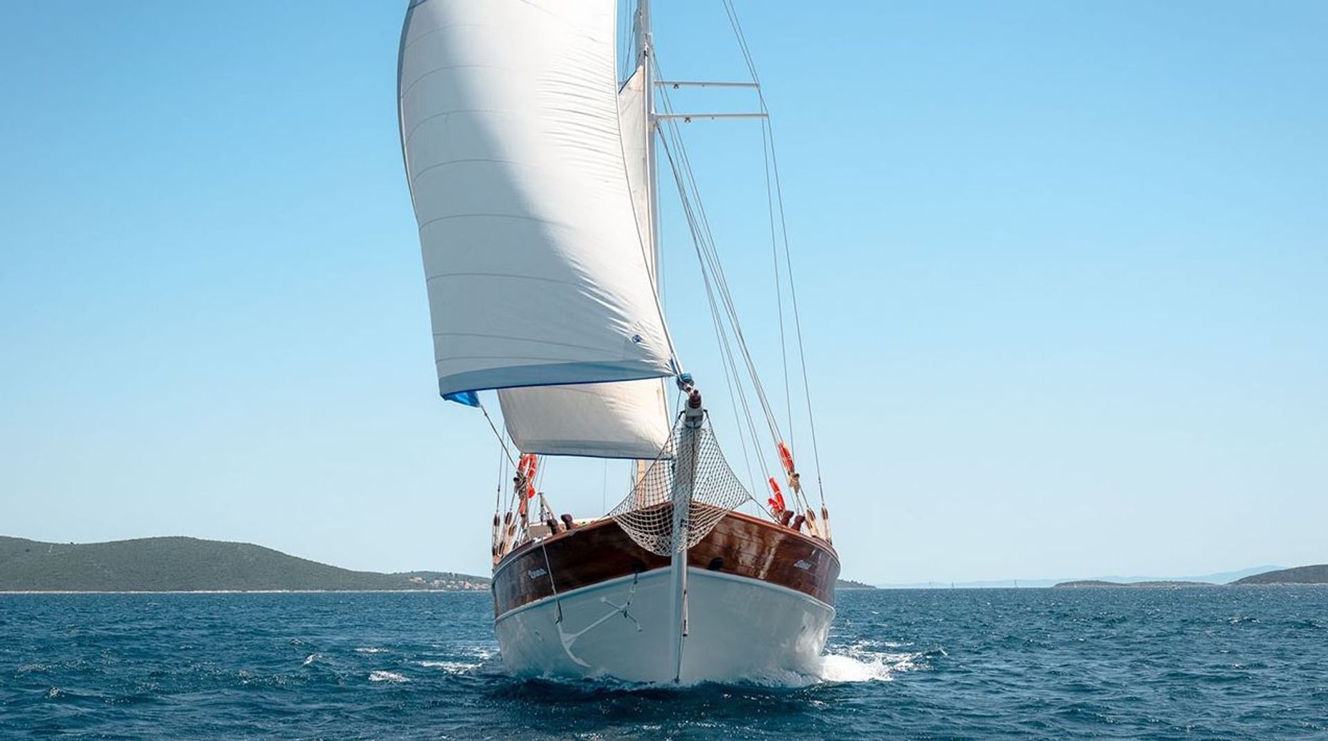 nausys-74584321-2285506-n1.JPG