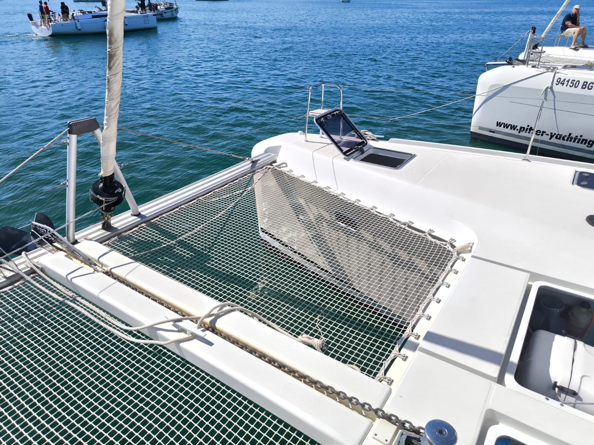 nausys-74961366-482136-n02.jpeg