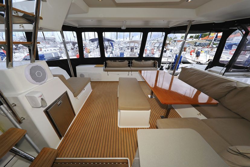 Fountaine Pajot 47 Aquarius