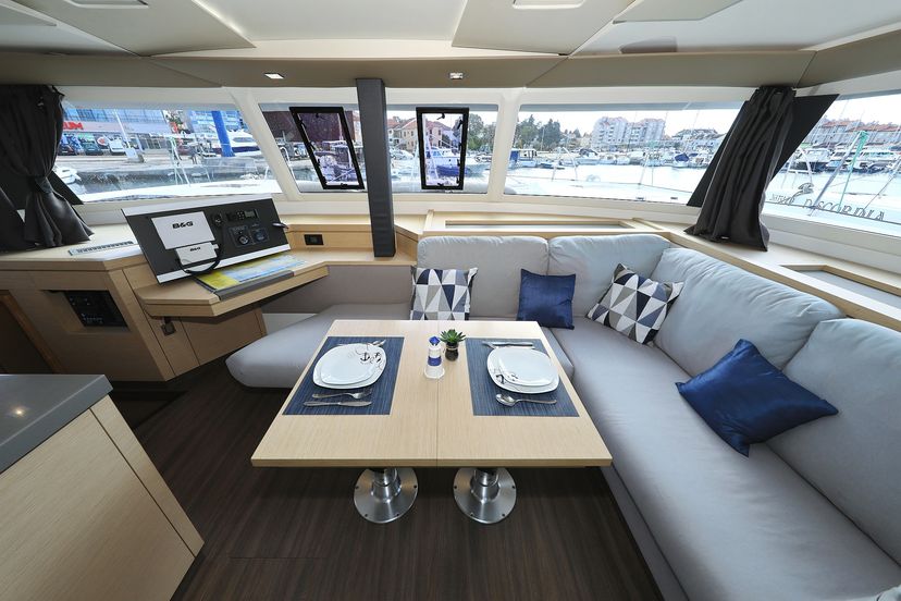 Fountaine Pajot 47 Aquarius