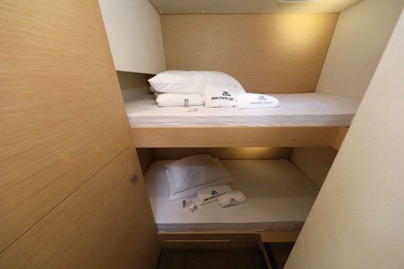 Fountaine Pajot 47 Aquarius