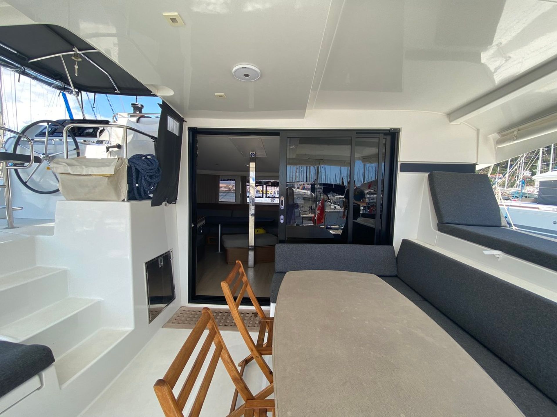 nausys-7602247-1175761-n1.jpg