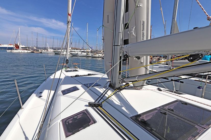 Jeanneau 49 Avra