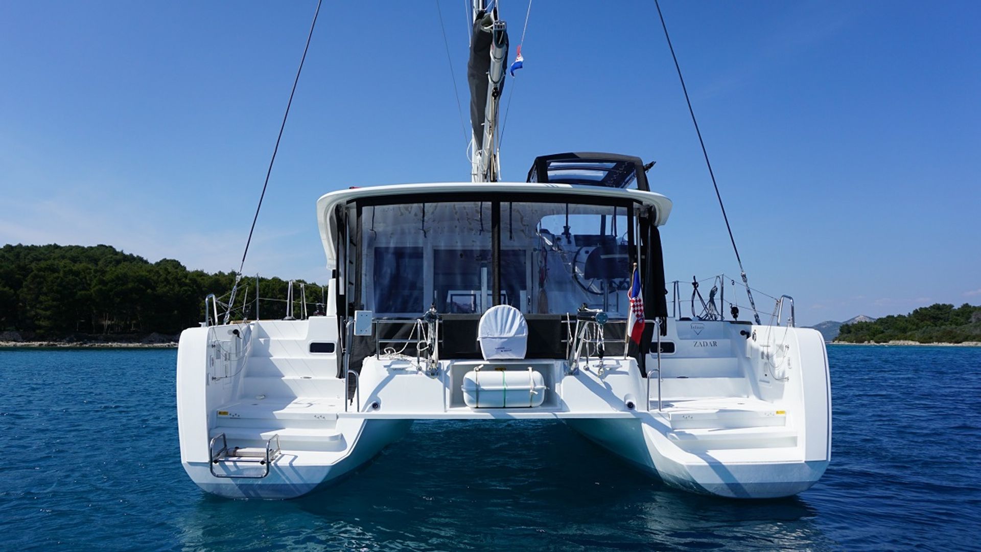 nausys-7689174-4952450-n1.JPG