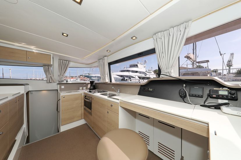 Catana 4.1 Escape I