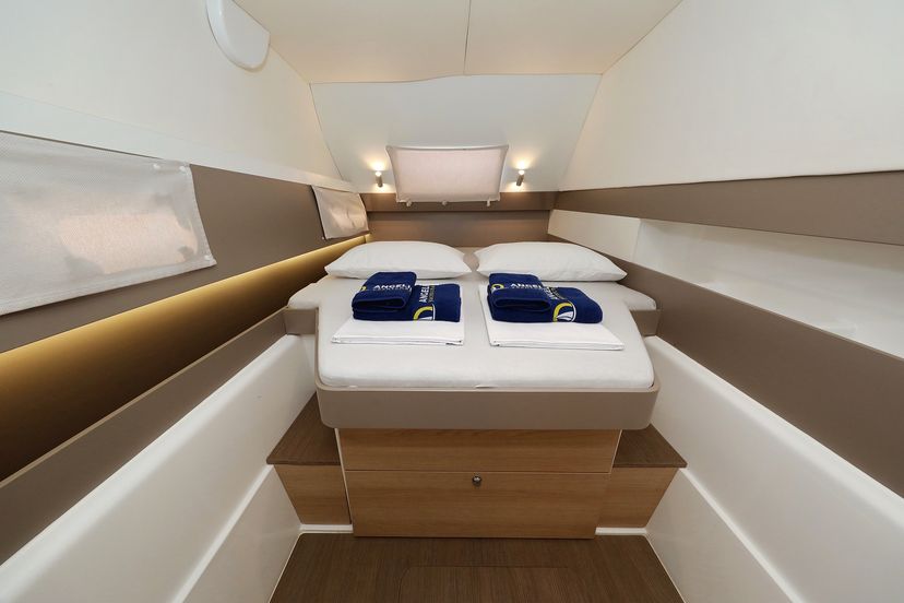 Catana 4.1 Escape I