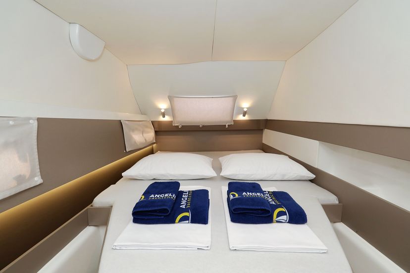 Catana 4.1 Escape I