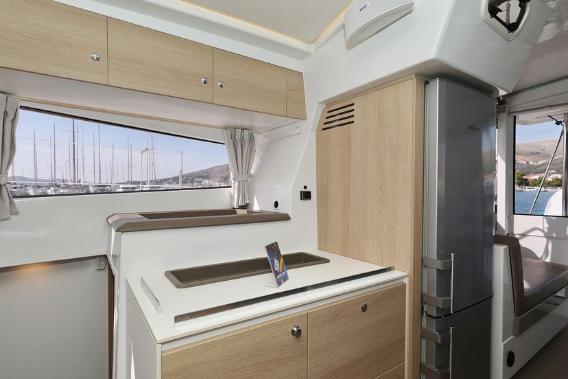 Catana 4.1 Escape I