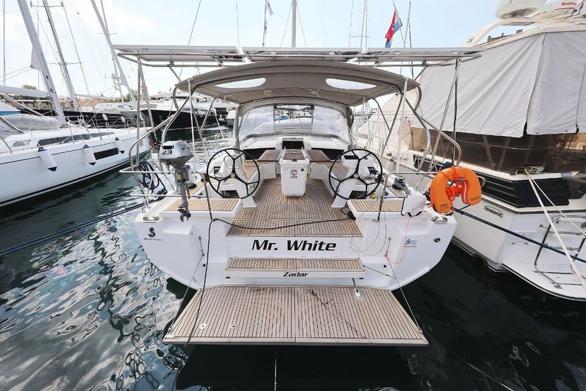 Mr.White