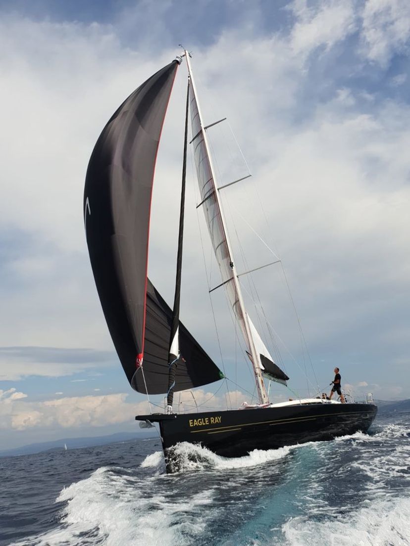 More Boats 55 Eagle Ray - Black Edition