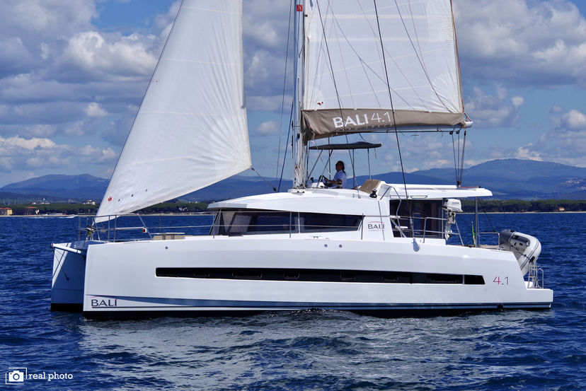 Catana 4.1 WEEsail
