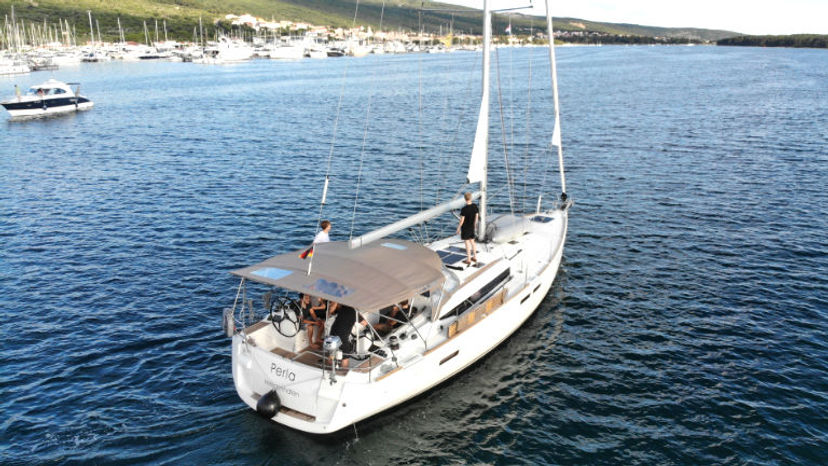 Jeanneau 47 Perla