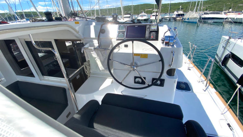 Lagoon 40 Sunset
