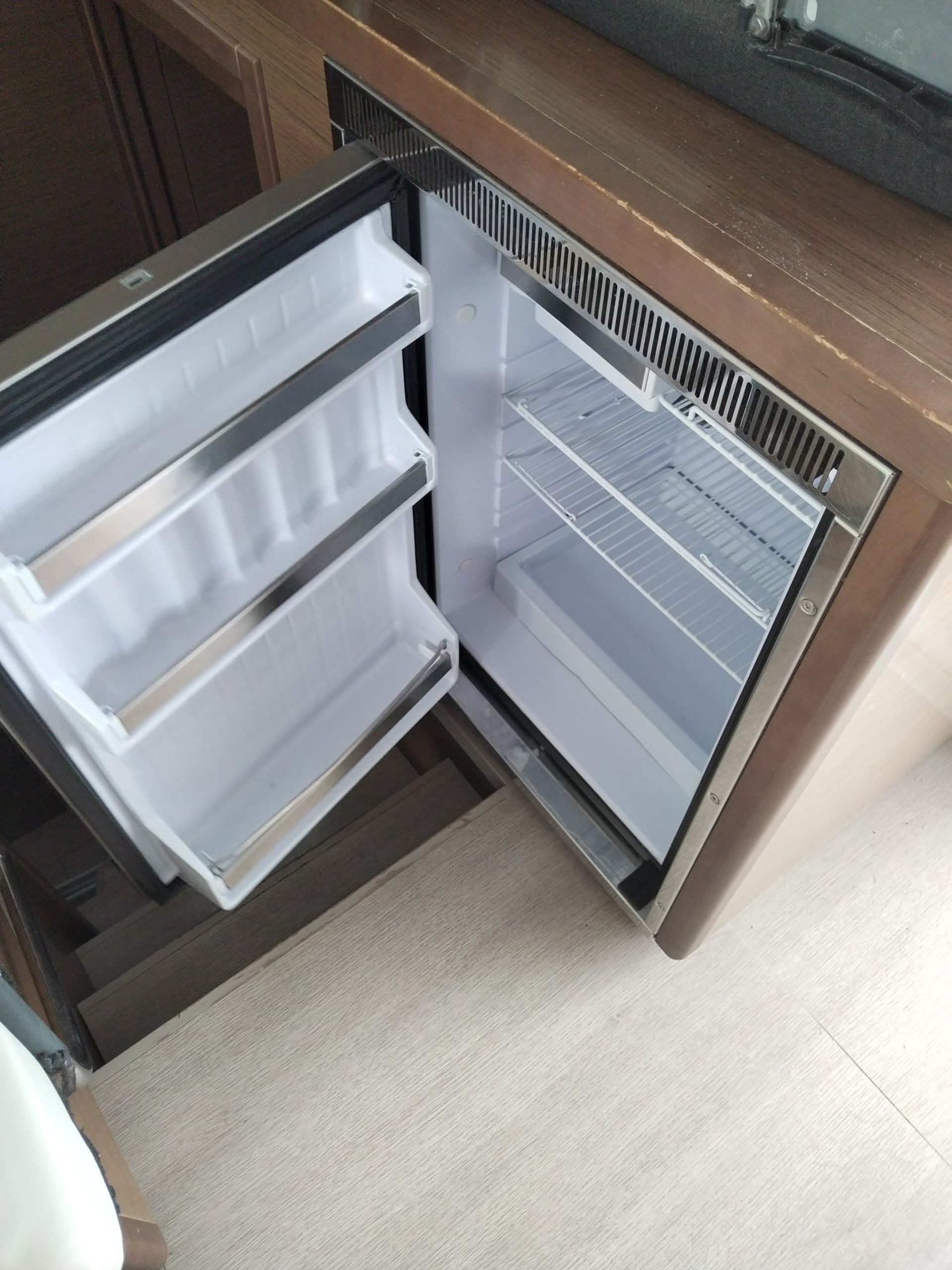 nausys-7889876-842499-p3.jpg