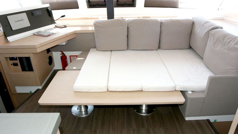 Fountaine Pajot 40 Luna Rossa II