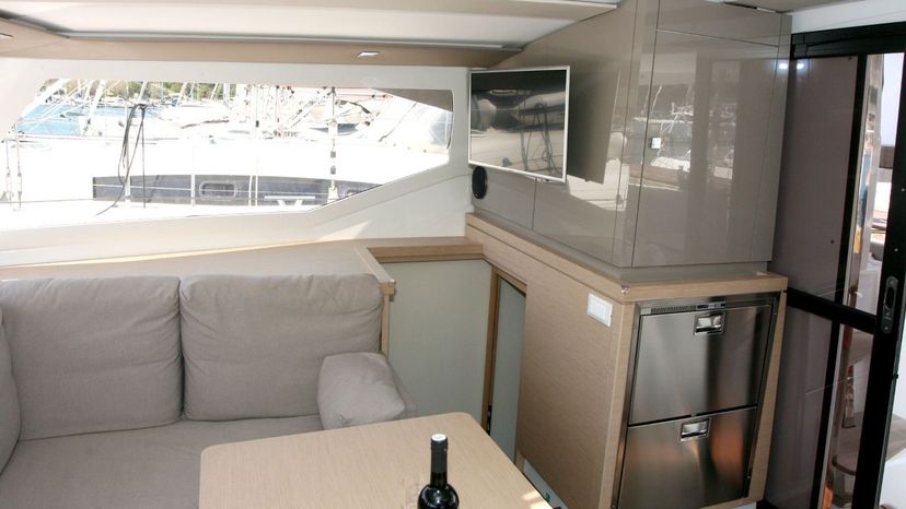 Fountaine Pajot 40 Luna Rossa II