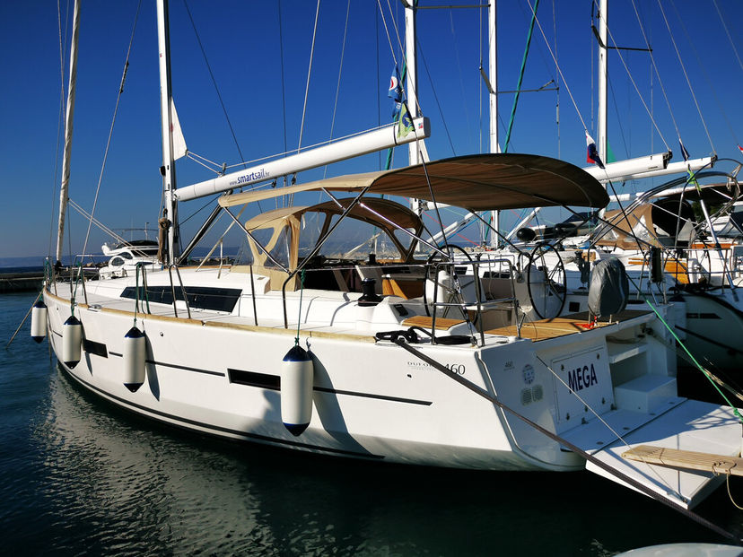 Dufour Yachts 46 Mega