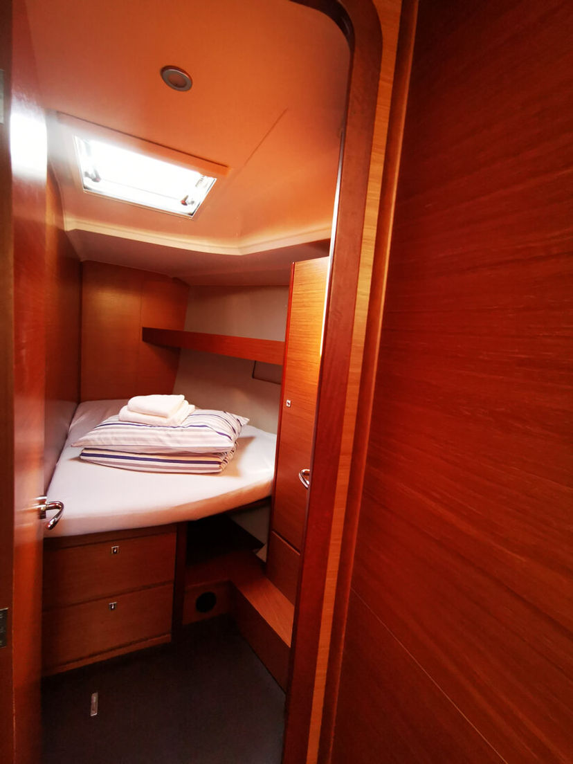 Dufour Yachts 46 Mega