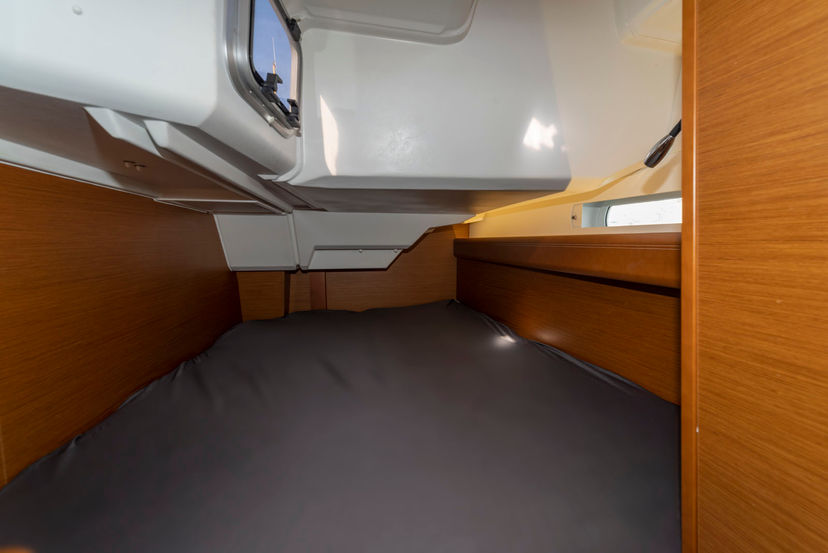 Jeanneau 38 BarElli