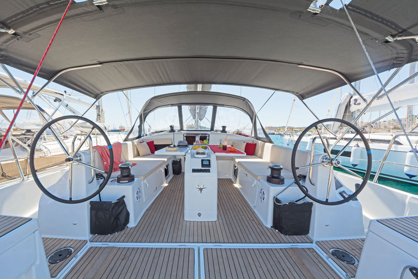 Jeanneau 49 Captain George