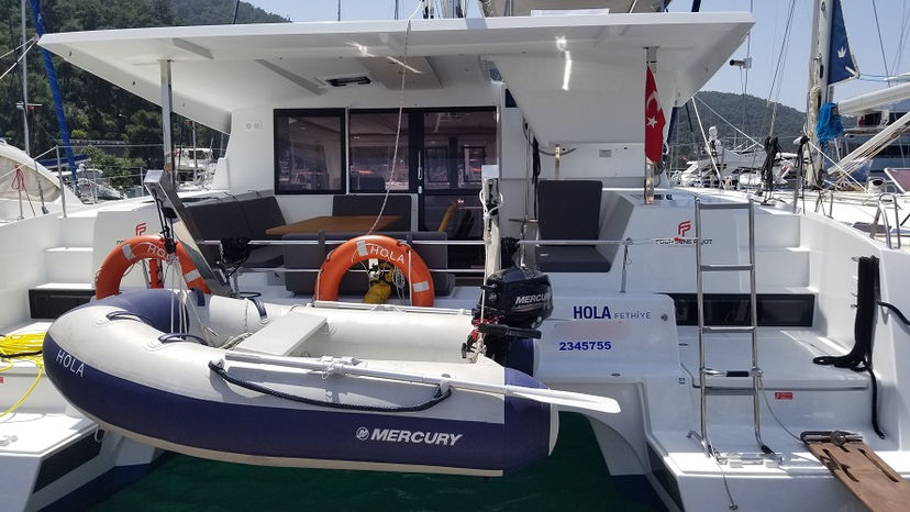 Fountaine Pajot 40 Hola