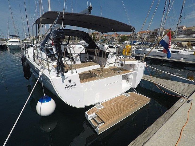 Hanse Yachts 50 Alian