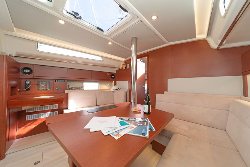 Hanse Yachts 41 Azur