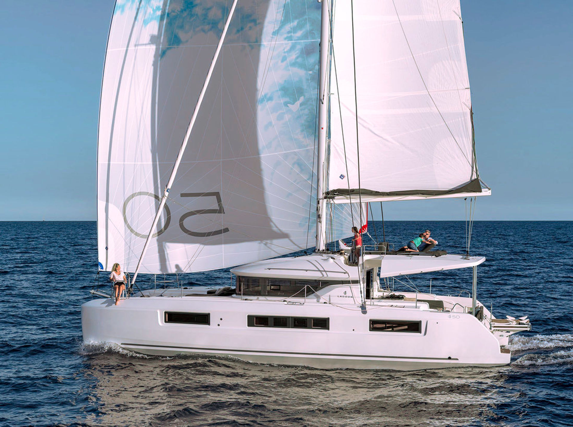 nausys-8220504-827028-main.jpg