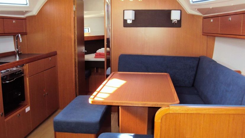 Bavaria Yachtbau CRUISER 41 Dolce
