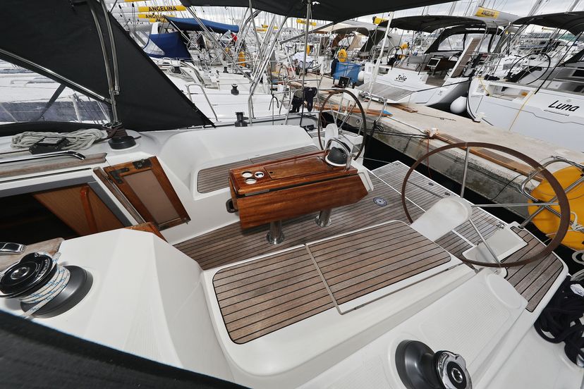 Bavaria Yachtbau 37 Jazz Band