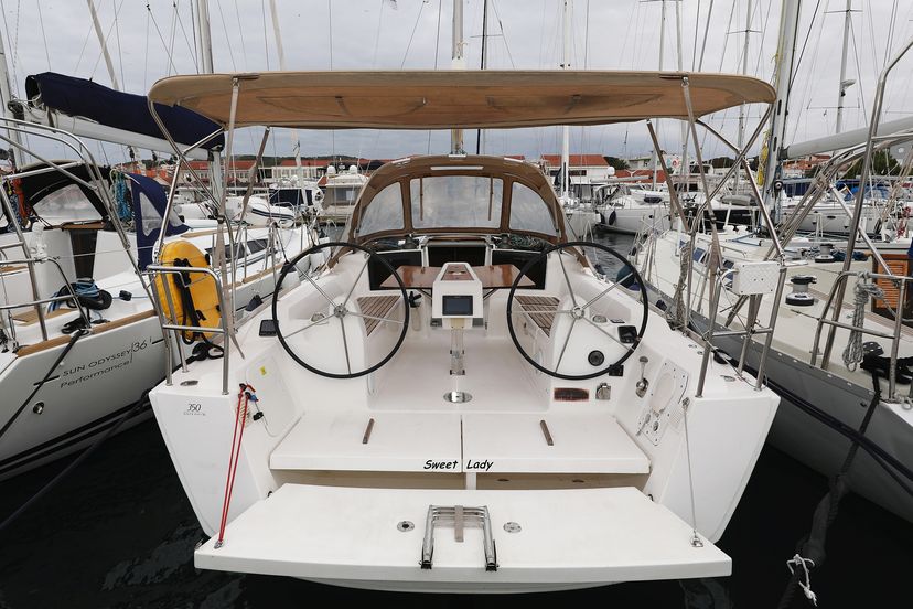 Dufour Yachts 350 Sweet Lady