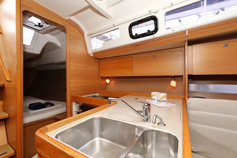 Dufour Yachts 350 Sweet Lady