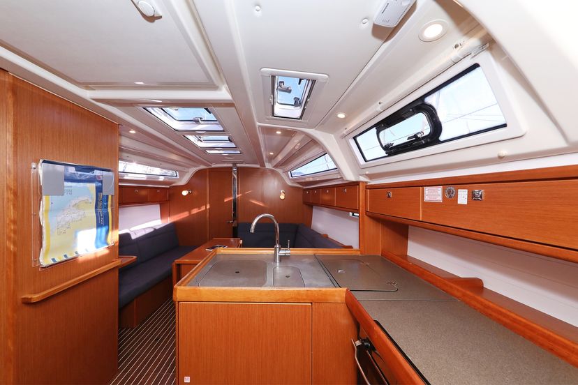 Bavaria Yachtbau 37 Angelic