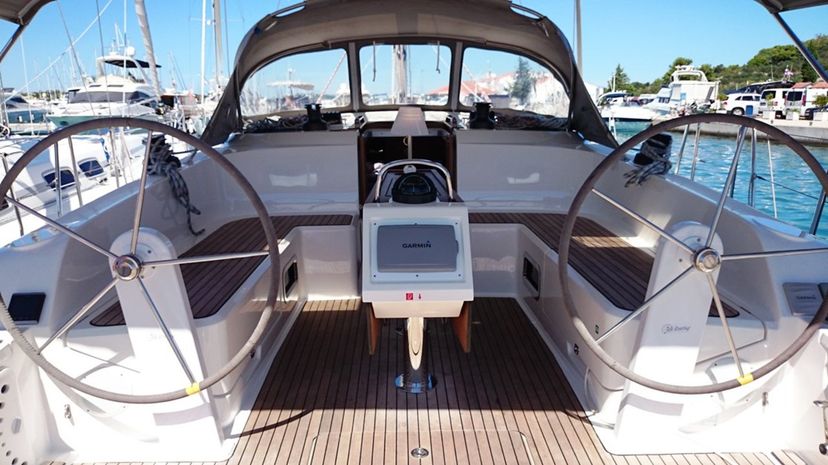 Bavaria Yachtbau 46 MH 49