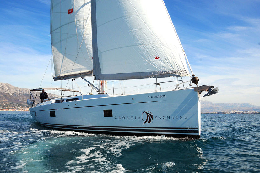 Hanse Yachts 50 Golden Box