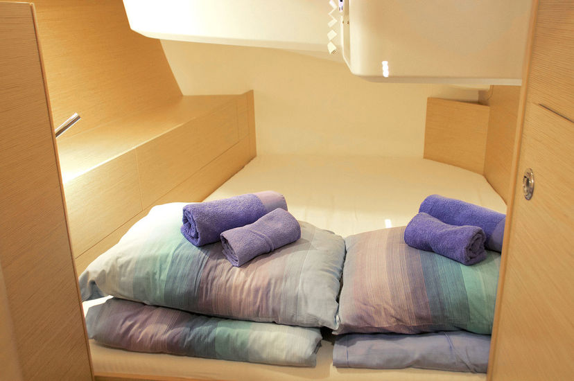 Hanse Yachts 50 Golden Box