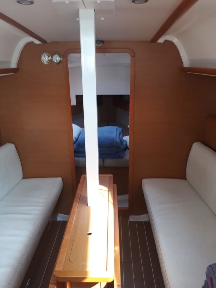 Jeanneau 33 Maxima