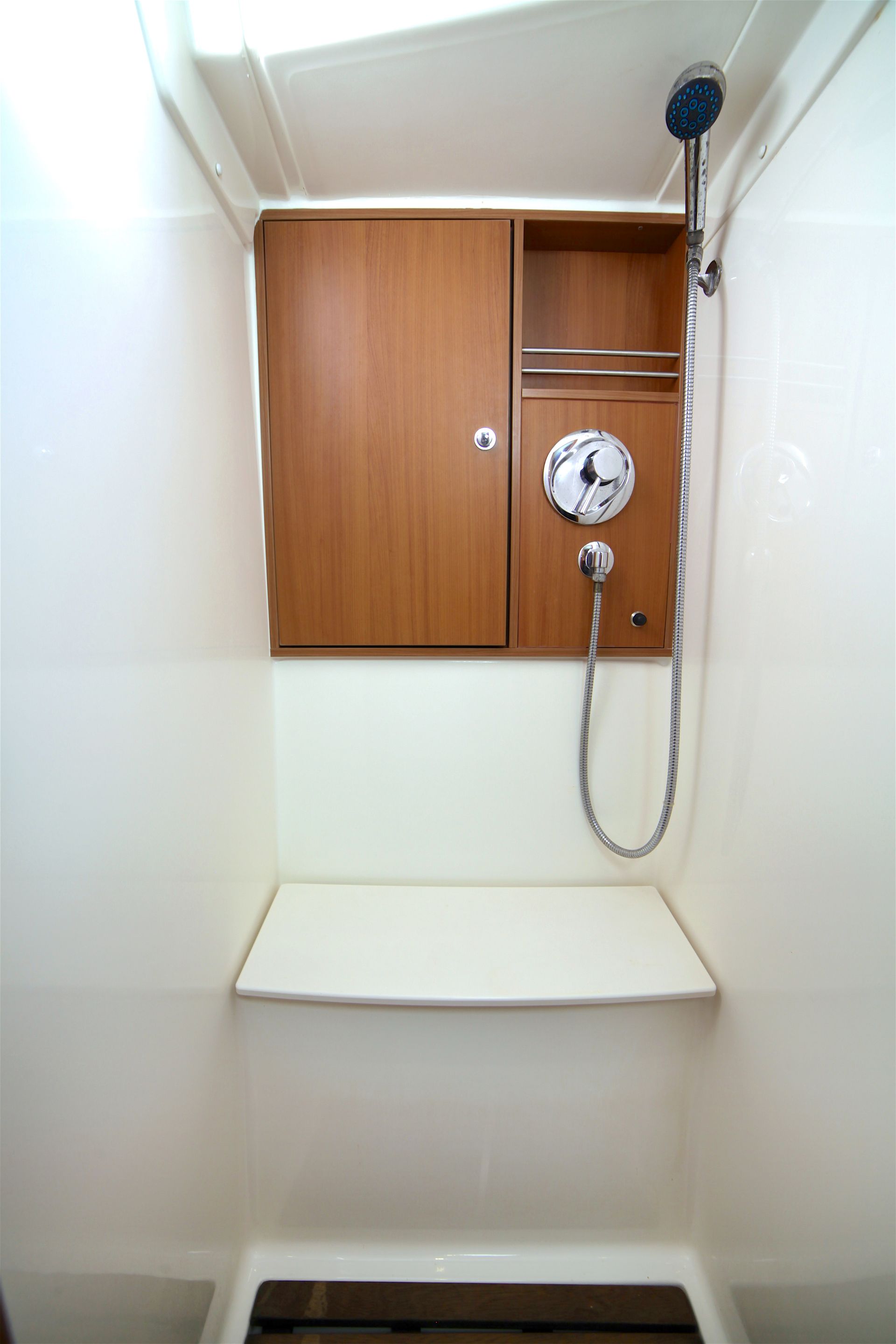 nausys-835973-482230-w2.jpg