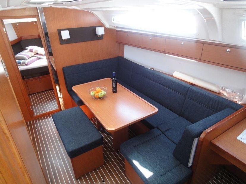 Bavaria Yachtbau CRUISER 41 Ile