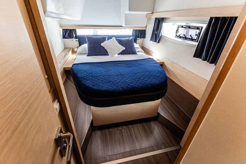 Fountaine Pajot 40 Relax Planet