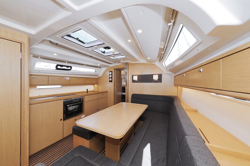 Bavaria Yachtbau CRUISER 41 Hemonaty