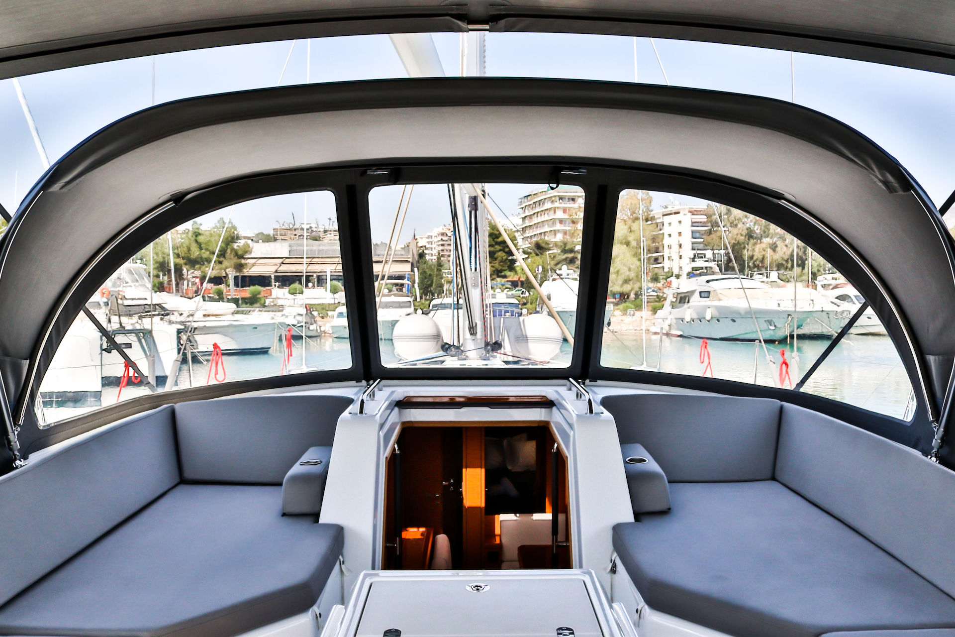 nausys-8621483-8621469-n2.JPG