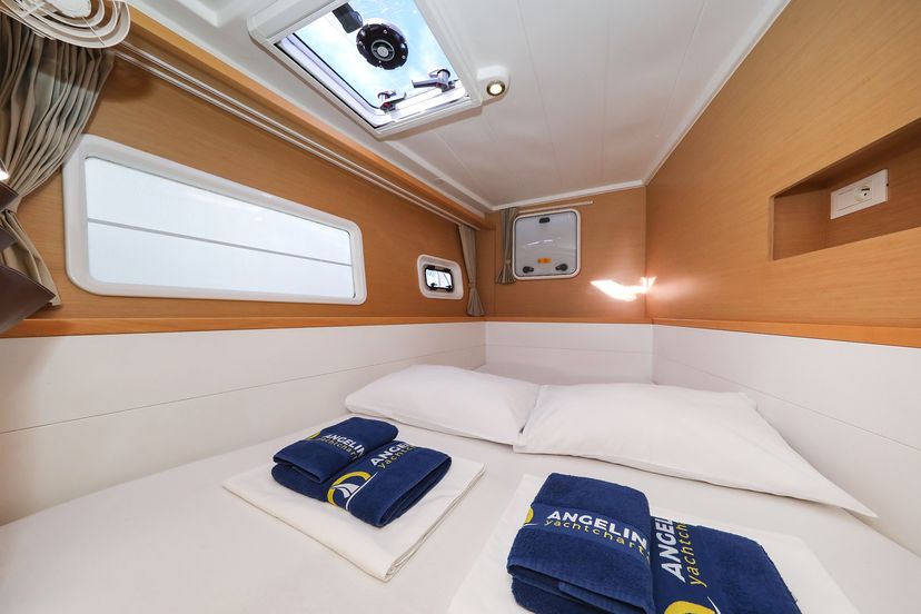 Lagoon 40 First Choice